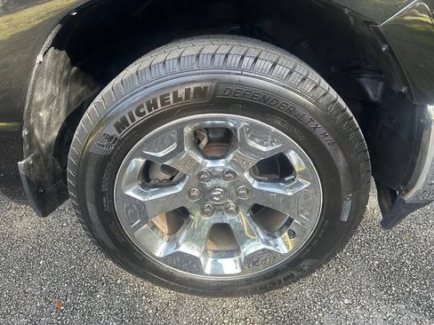 Used 2021 RAM 1500 Big Horn RWD image 29