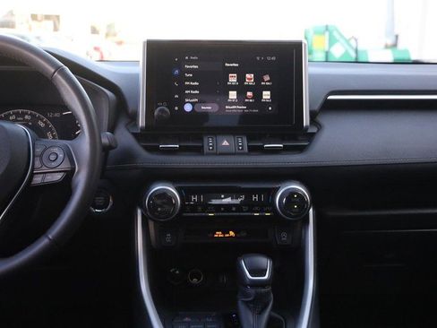 Used 2025 Toyota RAV4 XLE Premium image 24