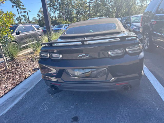 Used 2021 Chevrolet Camaro LT w/ RS Package RWD image 4