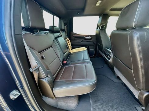 Used 2022 GMC Sierra 1500 Denali w/ Denali Reserve Package AWD/4WD image 31