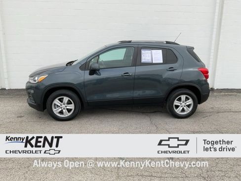Used 2021 Chevrolet Trax LT image 27