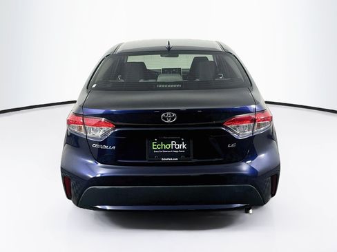Used 2021 Toyota Corolla LE FWD image 7