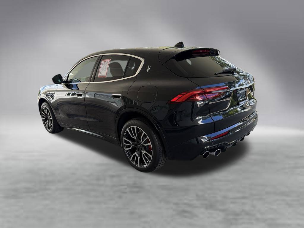 Used 2025 Maserati Grecale GT AWD/4WD image 4
