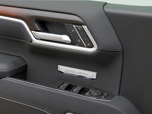 New 2026 GMC Sierra 1500 Denali image 13