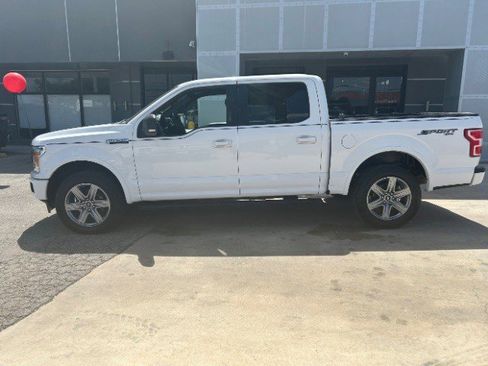 Used 2019 Ford F150 XLT w/ Equipment Group 302A Luxury image 10