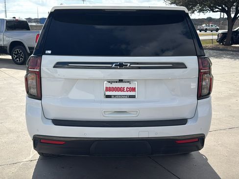 Used 2021 Chevrolet Suburban Z71 image 6