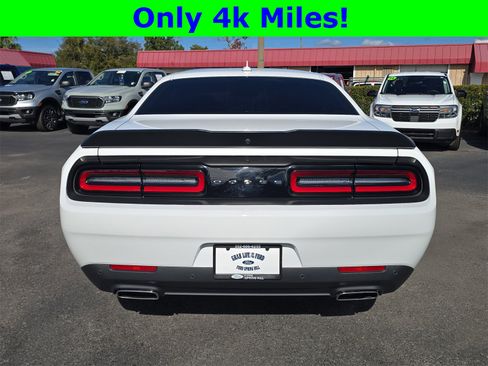 Used 2023 Dodge Challenger GT w/ Plus Package image 5