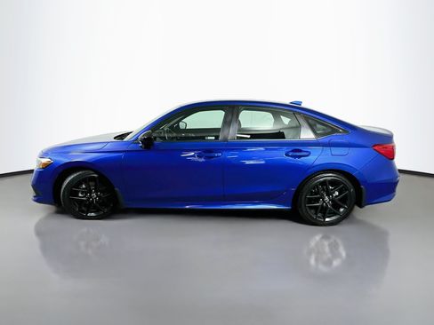 Used 2024 Honda Civic Sport image 4