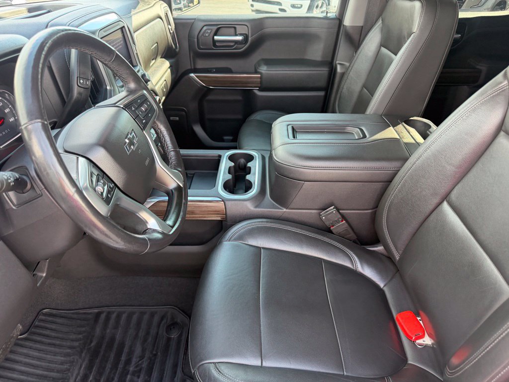 Used 2020 Chevrolet Silverado 1500 RST w/ Texas Edition AWD/4WD image 25