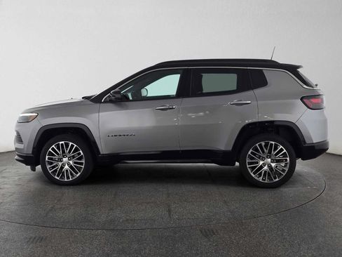 Used 2023 Jeep Compass Limited w/ Elite Group AWD/4WD image 6