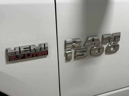 Used 2016 RAM 1500 Express AWD/4WD image 25