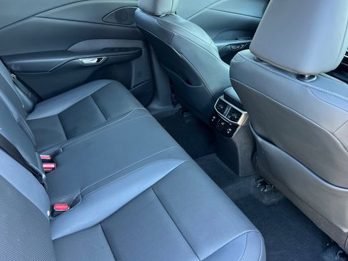 Used 2024 Lexus RX 350 FWD image 18