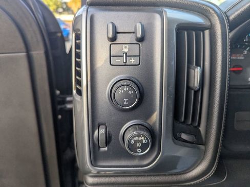 Used 2015 Chevrolet Silverado 2500 LTZ image 23