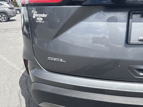 Used 2024 Ford Edge SEL image 5