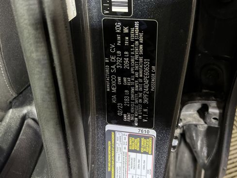 Used 2023 Kia Forte LXS w/ LXS Technology Package image 33