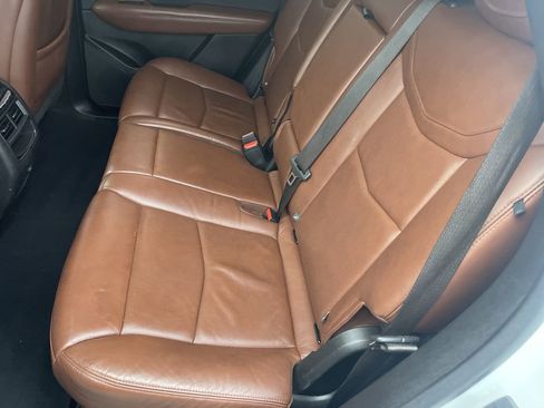 Used 2021 Cadillac XT5 Premium Luxury image 25