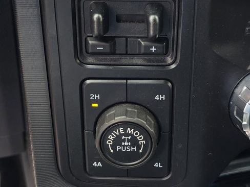 Used 2021 Ford F150 Platinum w/ Equipment Group 701A High AWD/4WD image 23