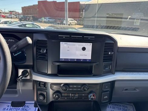Used 2024 Ford F350 XLT AWD/4WD image 26