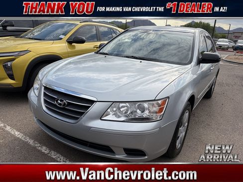 Used 2010 Hyundai Sonata GLS FWD image 1
