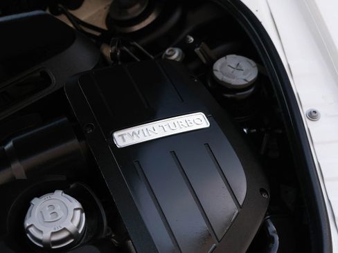 Used 2015 Bentley Continental GT V8 S image 19