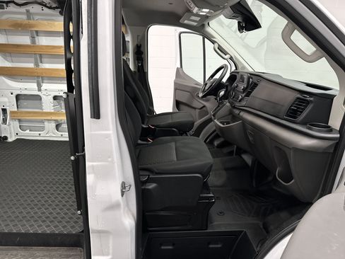 Used 2025 Ford Transit 250 Low Roof w/ Exterior Upgrade Package RWD image 21