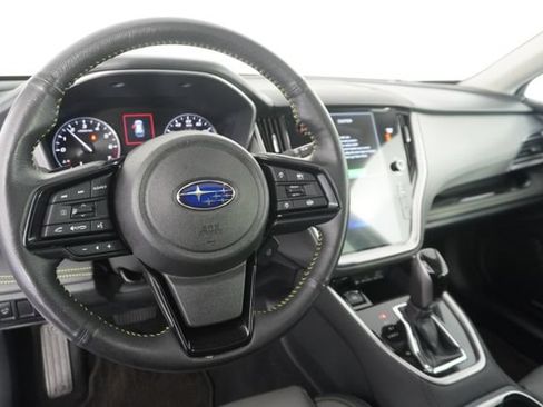 Certified 2025 Subaru Outback Onyx Edition AWD/4WD image 27