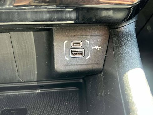 Certified 2022 Jeep Compass Latitude w/ Sun and Sound Group AWD/4WD image 31