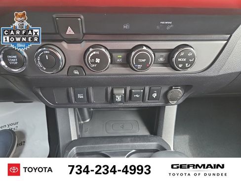 Used 2020 Toyota Tacoma TRD Off-Road AWD/4WD image 27