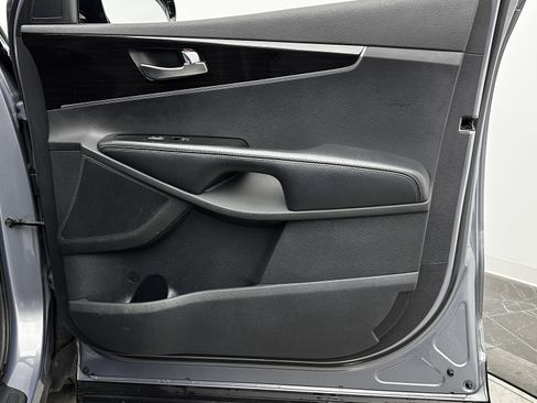 Used 2019 Kia Sorento L image 30