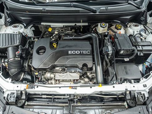 Used 2022 Chevrolet Equinox LS w/ LS Convenience Package image 15