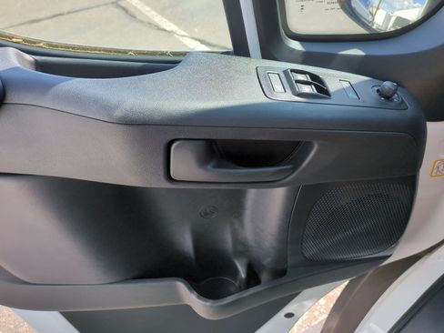 New 2025 RAM ProMaster 1500 w/ Convenience Group FWD image 13
