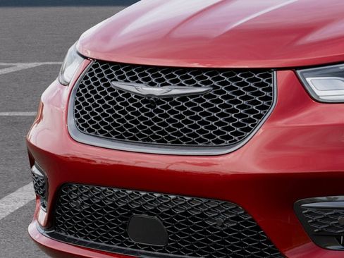 New 2026 Chrysler Pacifica Select image 33