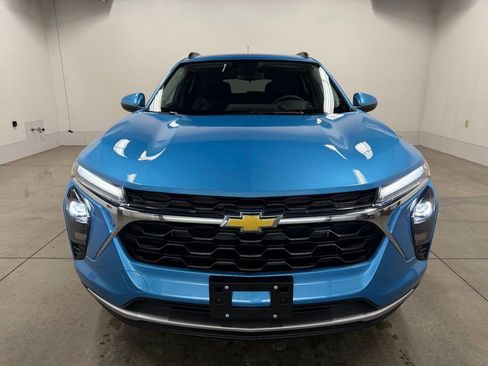 New 2026 Chevrolet Trax LT image 8