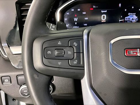 Used 2025 GMC Sierra 1500 SLT RWD image 23