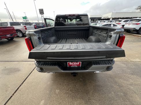 Used 2024 GMC Sierra 1500 AT4 w/ Technology Package image 27