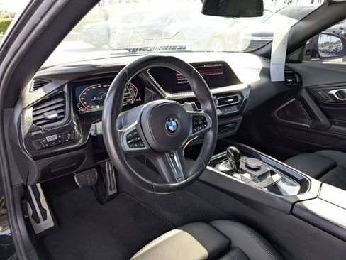 Used 2022 BMW Z4 M40i w/ Driving Assistance Package image 22