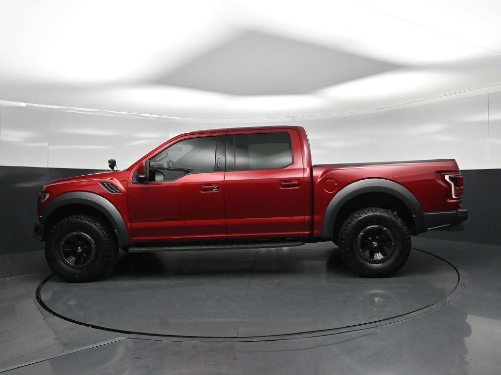 Used 2017 Ford F150 Raptor w/ Equipment Group 802A Luxury AWD/4WD image 26