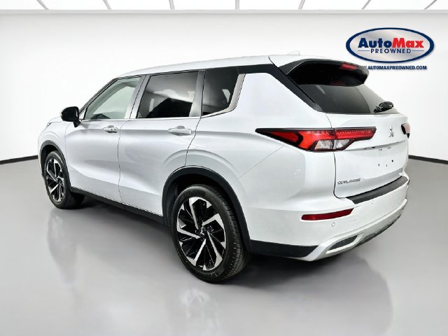 Used 2024 Mitsubishi Outlander SE AWD/4WD image 5