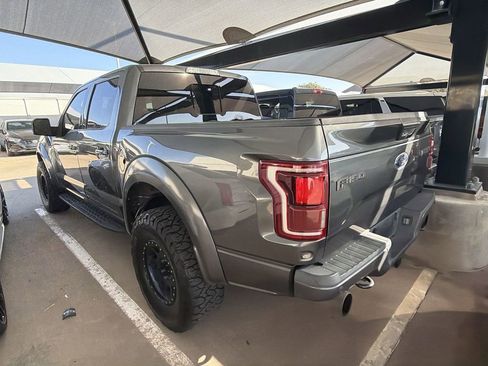 Used 2017 Ford F150 Raptor w/ Equipment Group 802A Luxury image 4