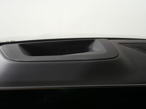 Used 2026 BMW X5 xDrive50e AWD/4WD image 21