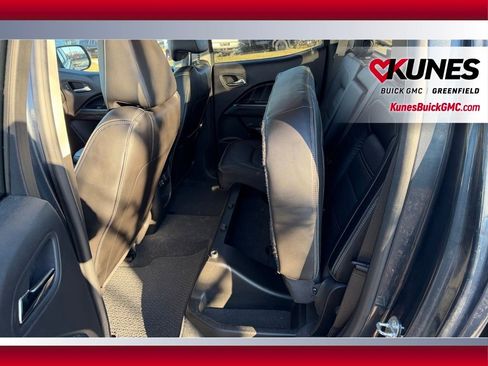 Used 2021 GMC Canyon Denali AWD/4WD image 9