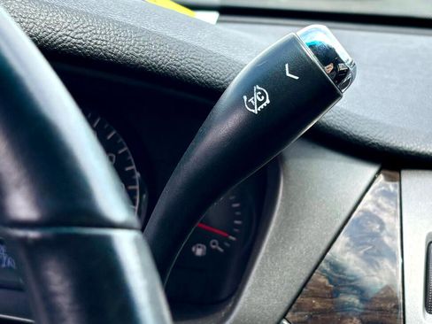 Used 2011 Cadillac DTS Hearse image 16