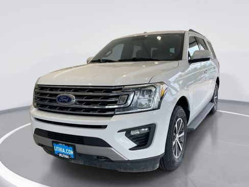Used 2019 Ford Expedition XLT w/ Equipment Group 201A AWD/4WD image 1
