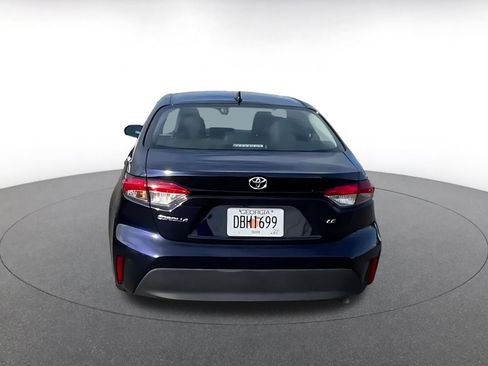 Used 2025 Toyota Corolla LE image 12