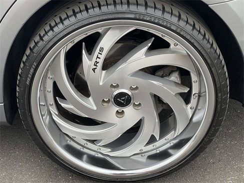 Used 2015 Mercedes-Benz S 550 Sedan image 6