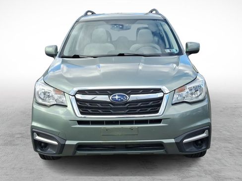 Used 2018 Subaru Forester 2.5i Premium w/ All-Weather Package image 2