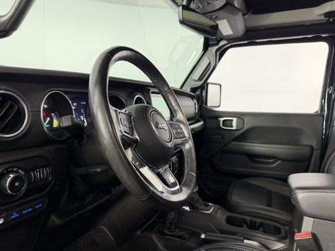 Used 2021 Jeep Wrangler Unlimited Rubicon 4xe w/ Steel Bumper Group image 21