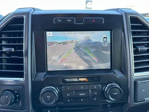 Used 2016 Ford F150 XLT w/ Equipment Group 302A Luxury AWD/4WD image 18