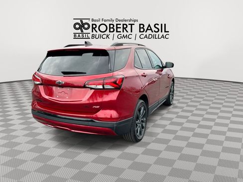 Used 2024 Chevrolet Equinox RS AWD/4WD image 8