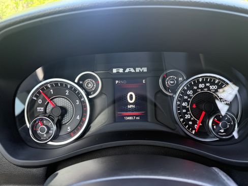 Used 2024 RAM 3500 Tradesman w/ Chrome Appearance Group AWD/4WD image 24